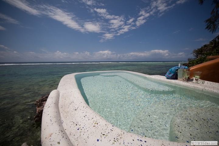 cliff top pool